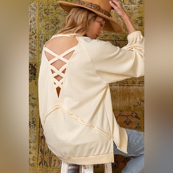 409. POL Women's Cream Long Sleeve Criss Cross Open Back Crewneck NEW - Picture 8 of 10